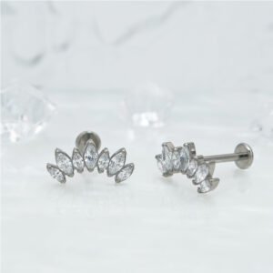 1 Pair Of Women's Earrings, 16 Gauge Implant Grade Titanium Internally Threaded Labret With Marquise And Round CZ Fan Top,Geometric Glow Earrings, Crystal Clusters Blooming